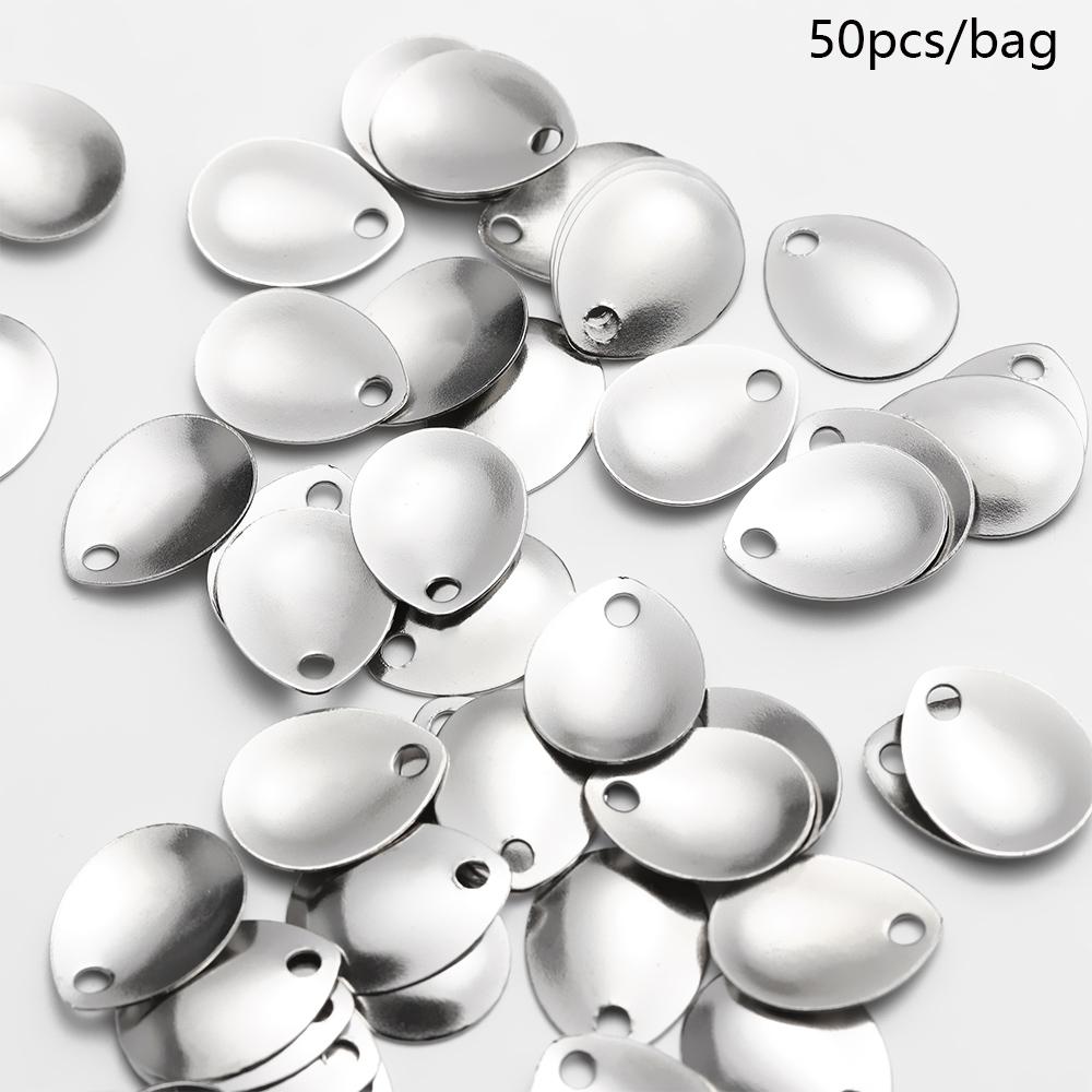 Bite Alarm - 釣り用の光沢のある金属製の照らされたスティック,魚を捕まえるためのルアーのセット,スピナーベイト,ブレーキ付き回転可能,50個。