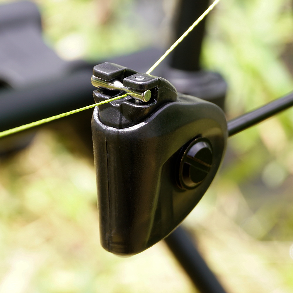 Hirisi B2005 鯉釣り用スウィンガーセット マルチ - Bite Alarm のレビューと価格